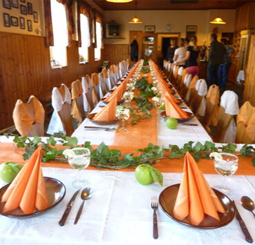 Wedding dining